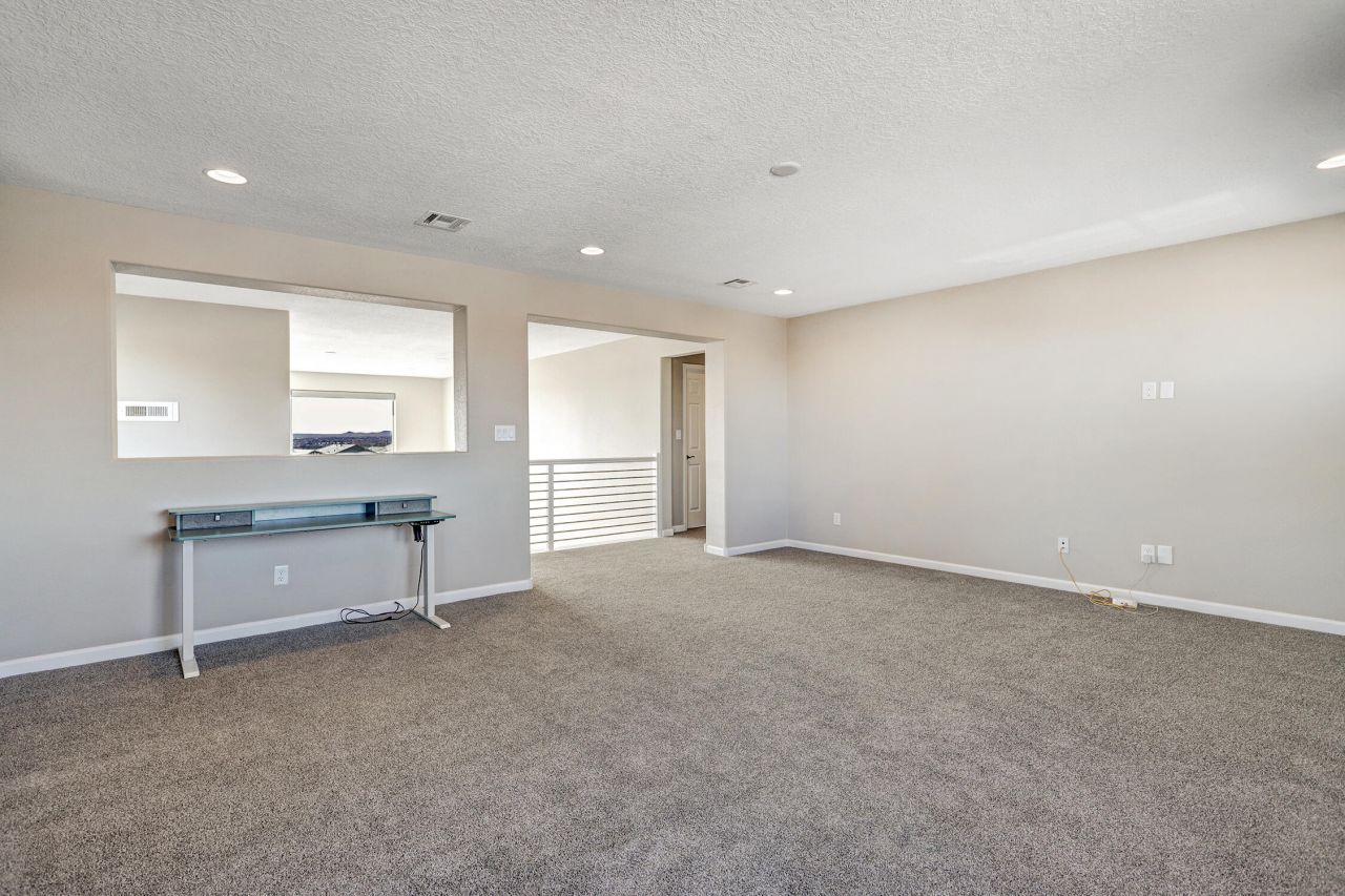 Rio Rancho, New Mexico, 87124, United States, 5 Bedrooms Bedrooms, ,4 BathroomsBathrooms,Residential,For Sale,2003162