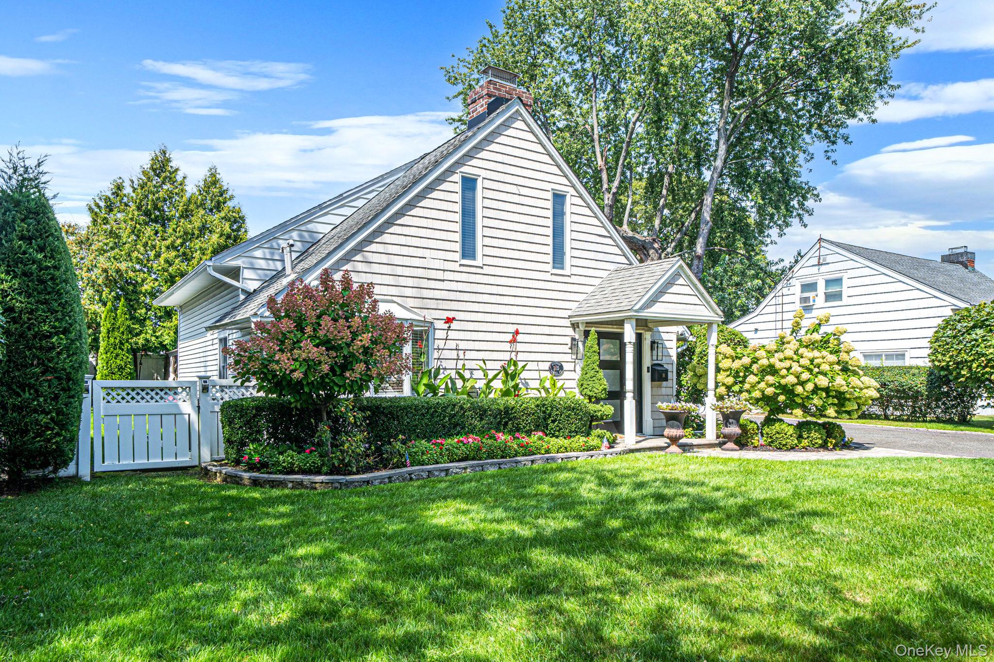  2115 Randall Avenue, East Meadow, NY, 11554 - 物件實景