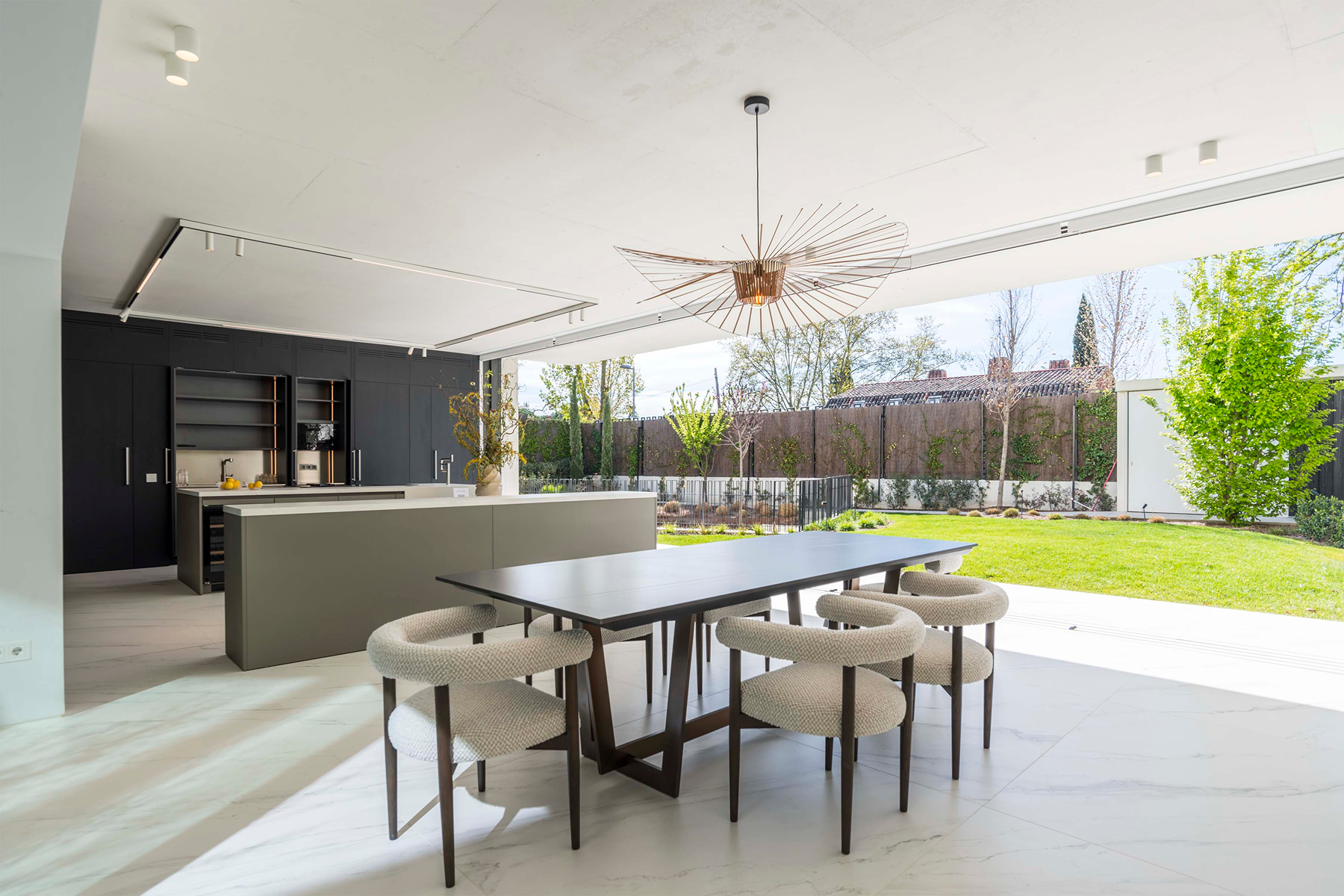  Spectacular detached villa with pool in Somosaguas, Pozuelo de Alarcón - 物件實景