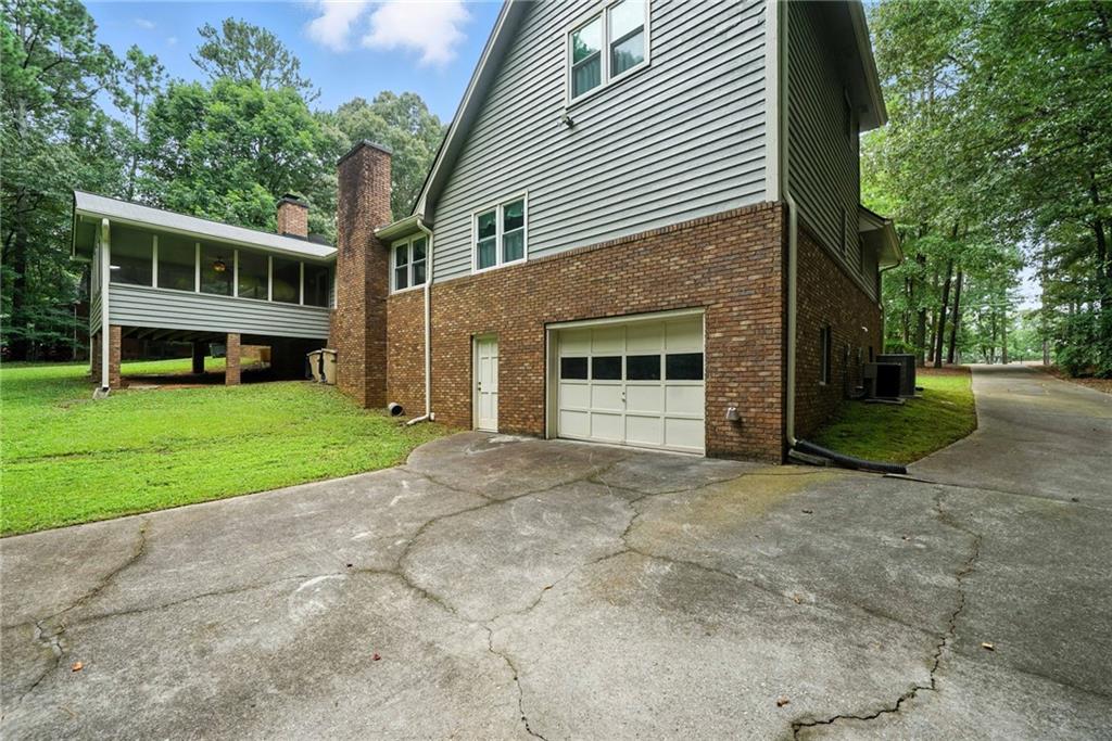 Snellville, Georgia, 30078, United States, 7 Bedrooms Bedrooms, ,5 BathroomsBathrooms,Residential,For Sale,1919964