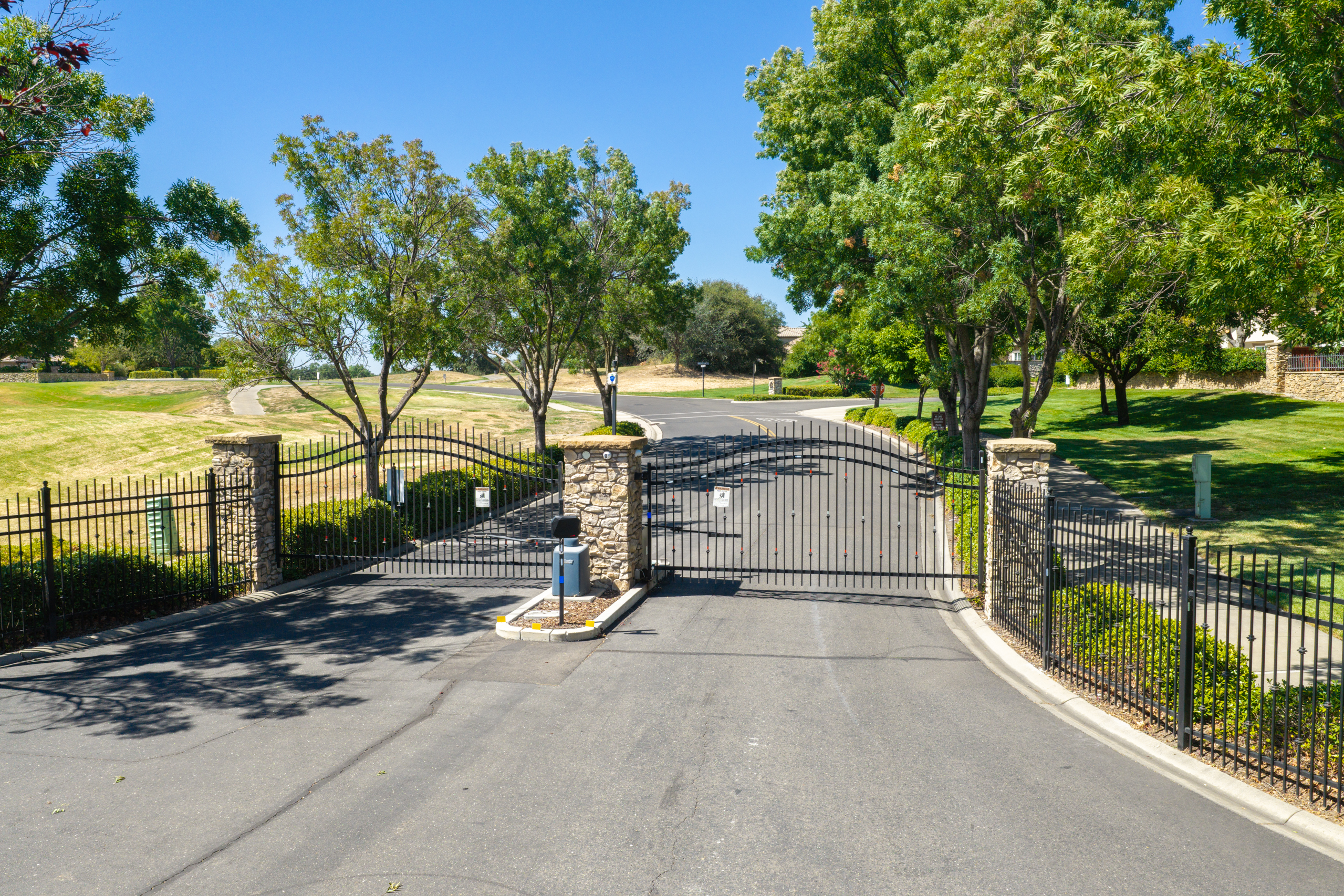  9425 Pinehurst Drive, Roseville, CA 95747 - 物件實景