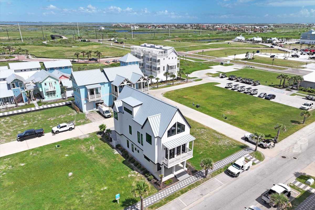 Port Aransas, Texas, 78373, United States, 3 Bedrooms Bedrooms, ,3 BathroomsBathrooms,Residential,For Sale,1979271