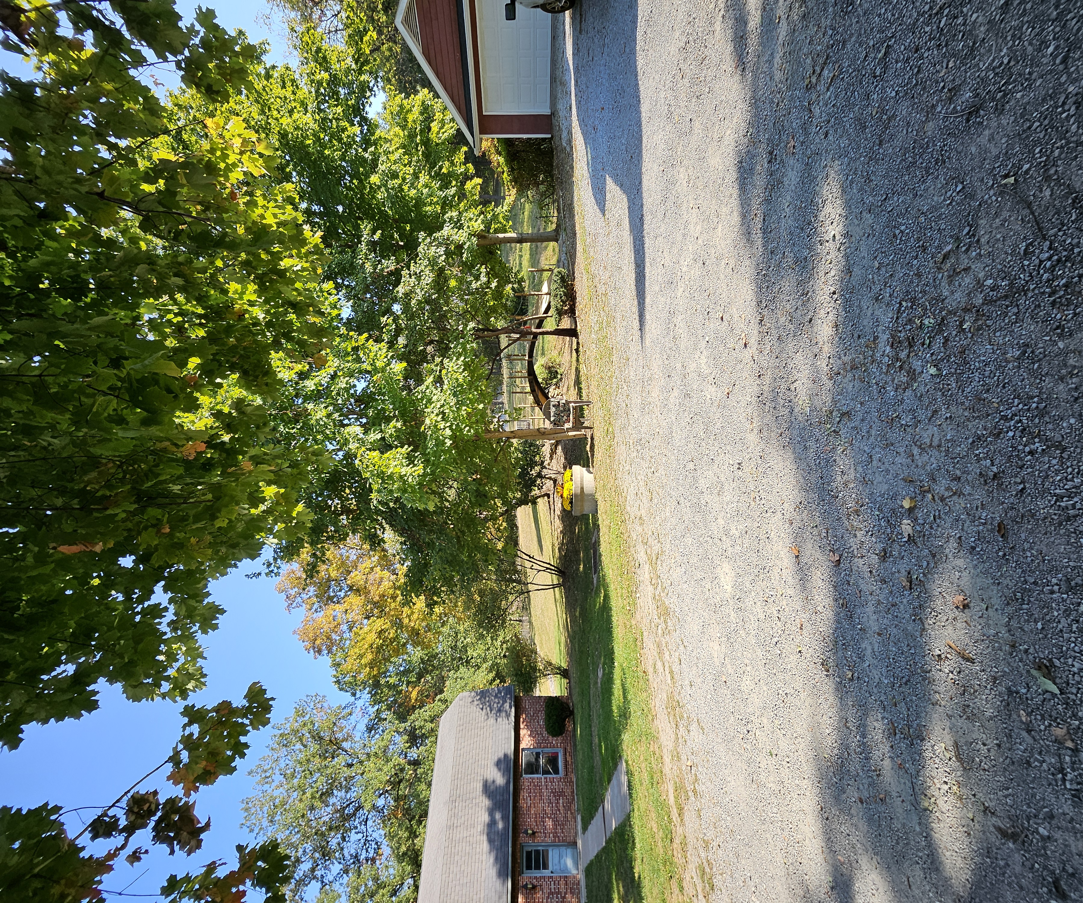 Hannibal, Missouri, 63401, United States, 3 Bedrooms Bedrooms, ,2 BathroomsBathrooms,Residential,For Sale,1981239