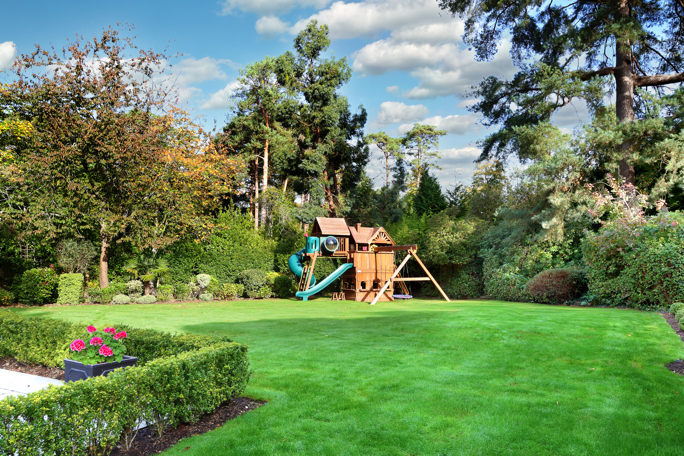  An impressive gated residence in South Ascot - 物件實景