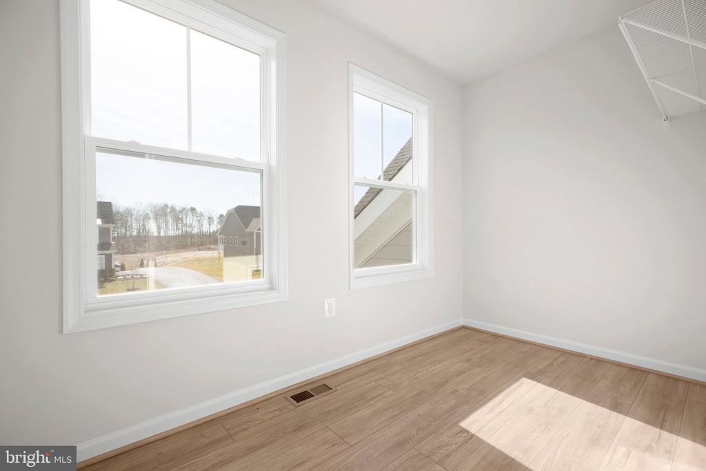 Fredericksburg, Virginia, 22408, United States, 4 Bedrooms Bedrooms, ,3 BathroomsBathrooms,Residential,For Sale,1850106
