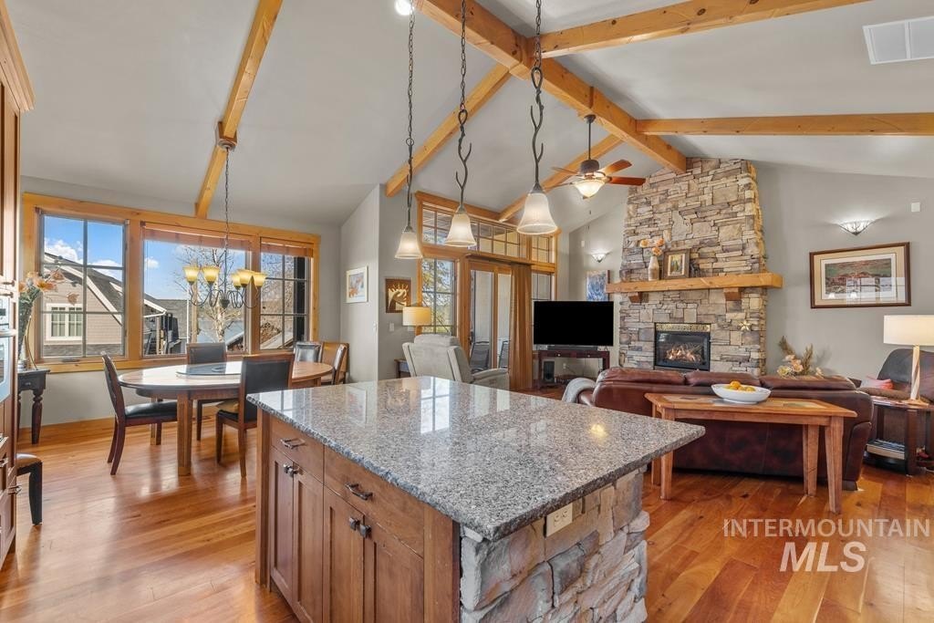 McCall, Idaho, 83638, United States, 4 Bedrooms Bedrooms, ,3 BathroomsBathrooms,Residential,For Sale,1803021