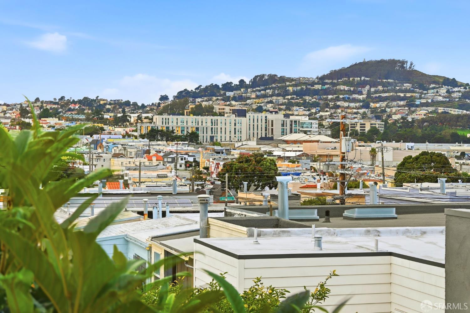 San Francisco, California, 94112, United States, 2 Bedrooms Bedrooms, ,1 BathroomBathrooms,Residential,For Sale,2008516