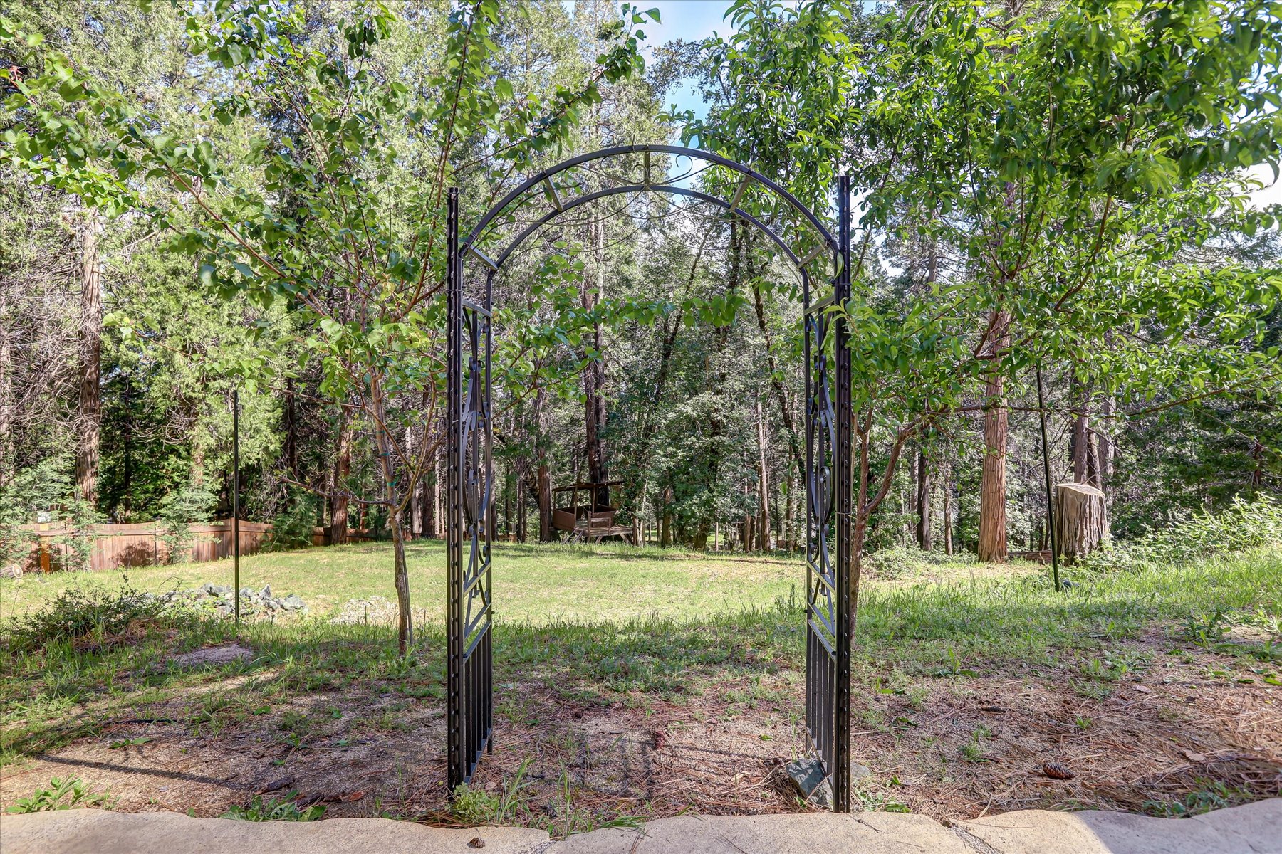  10304 Banner Lava Cap Road, Nevada City, CA 95959 - 物件實景