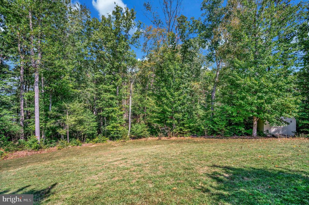 Fredericksburg, Virginia, 22406, United States, 5 Bedrooms Bedrooms, ,6 BathroomsBathrooms,Residential,For Sale,1981857