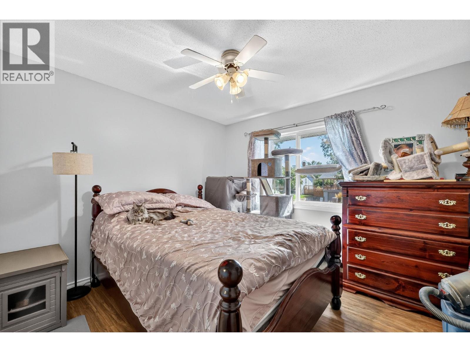 KELOWNA, British Columbia, V1X 1C4, CA, 5 Bedrooms Bedrooms, ,3 BathroomsBathrooms,Residential,For Sale,1948235