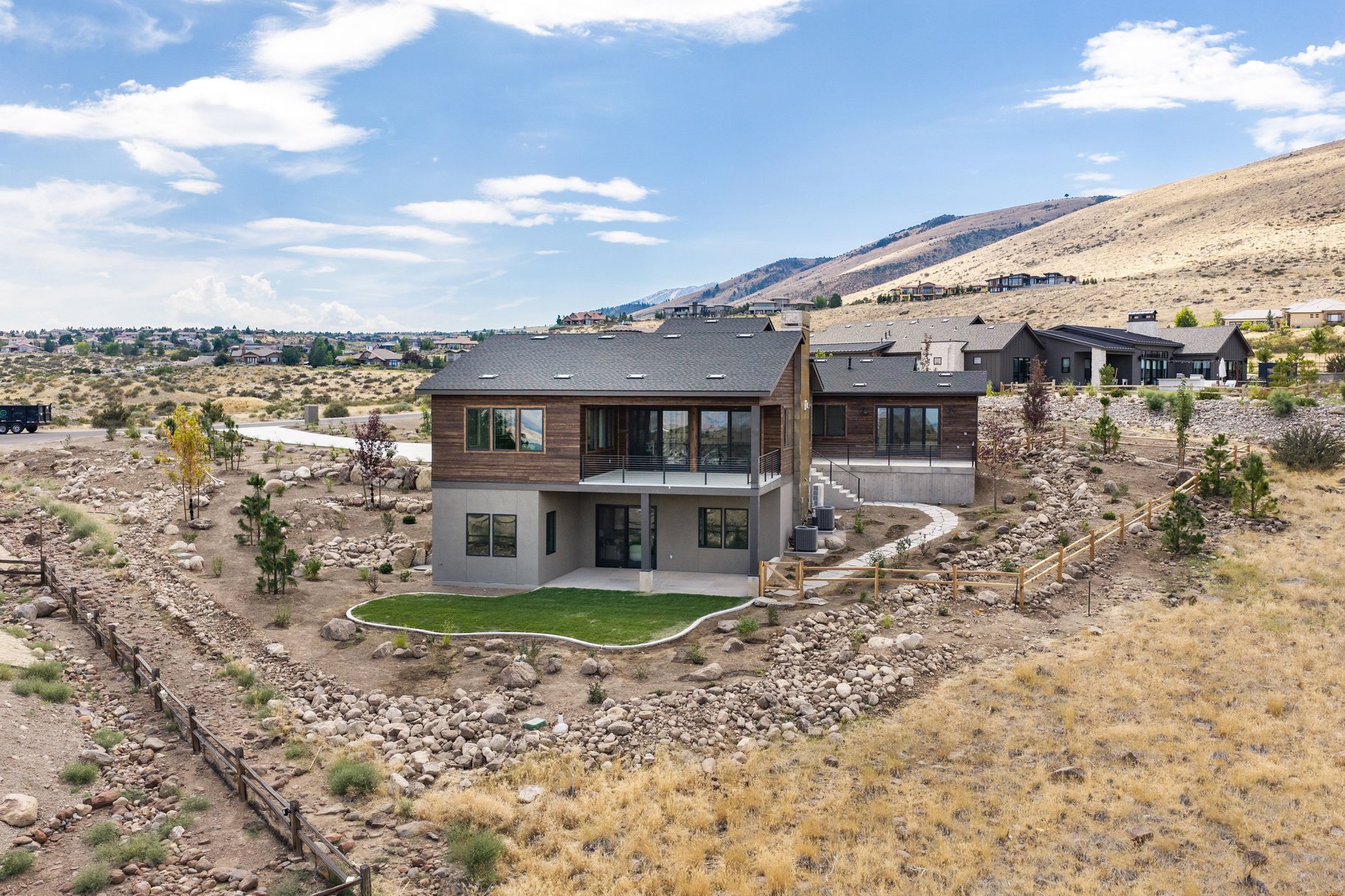  Altmann Craftsmanship. Arrowcreek Address. Uncompromising Finishes. - 物件實景