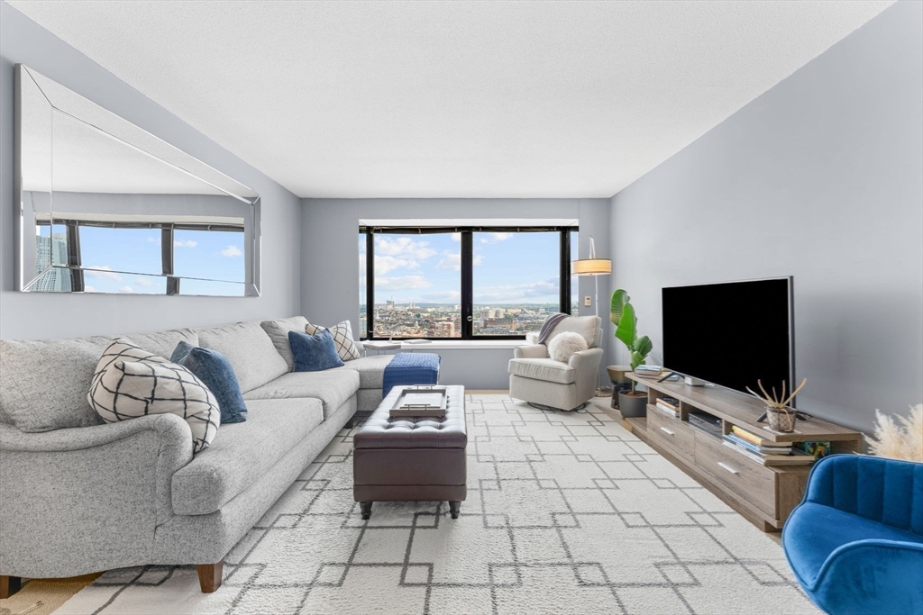 Boston, Massachusetts, 02110, United States, 1 Bedroom Bedrooms, ,1 BathroomBathrooms,Residential,For Sale,2030295