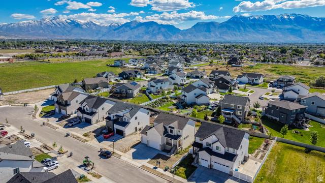 Saratoga Springs, Utah, 84045, United States, 6 Bedrooms Bedrooms, ,4 BathroomsBathrooms,Residential,For Sale,2047947