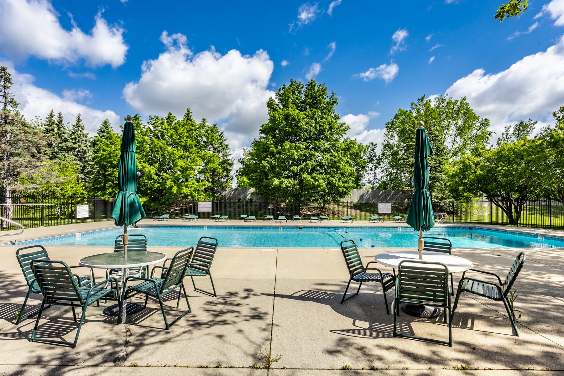  Beautiful Three Bedroom Home in Washington Township - 物件實景