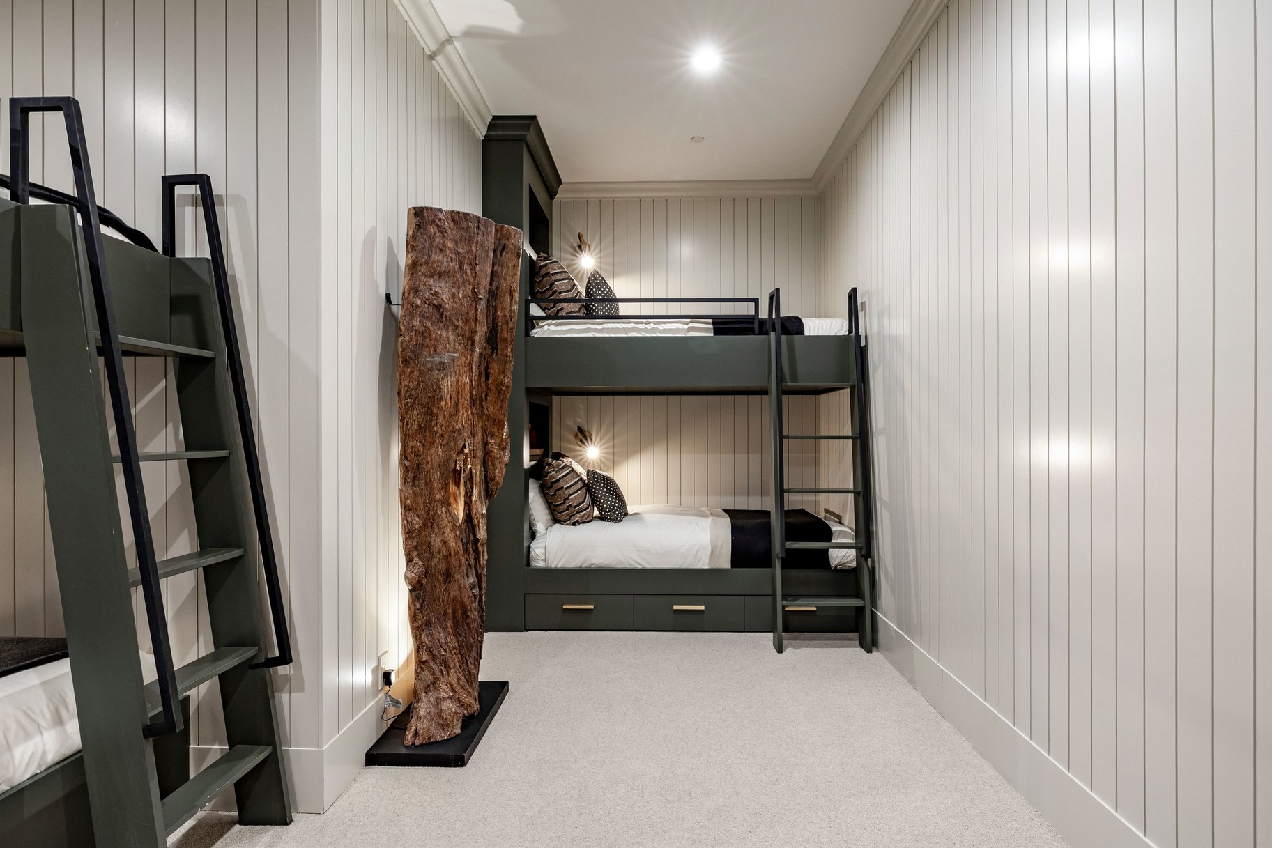 Mountain Transitional Legacy Ski Home in Gated Upper Deer Valley Community - 物件實景