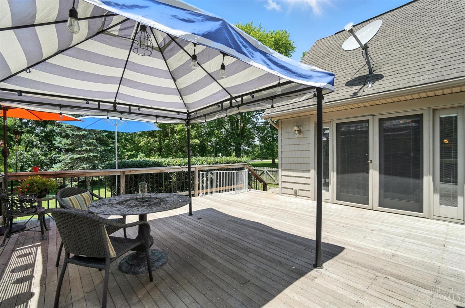 Turtle Creek Twp, Ohio, 45036, United States, 3 Bedrooms Bedrooms, ,4 BathroomsBathrooms,Residential,For Sale,1885358