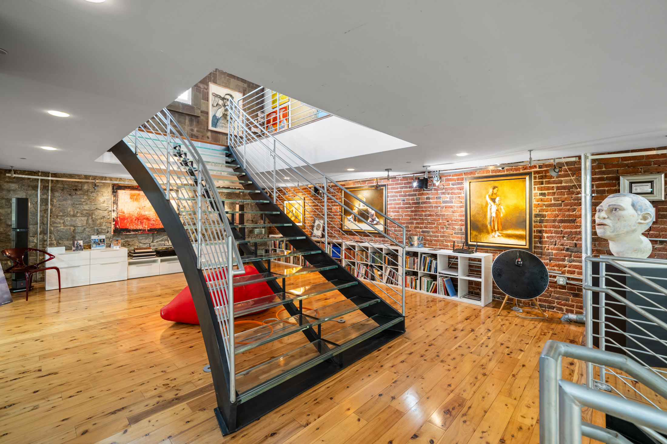  Extraordinary 1925 Landmark Live-Work Building in the Heart of Castleberry Hill - 物件實景