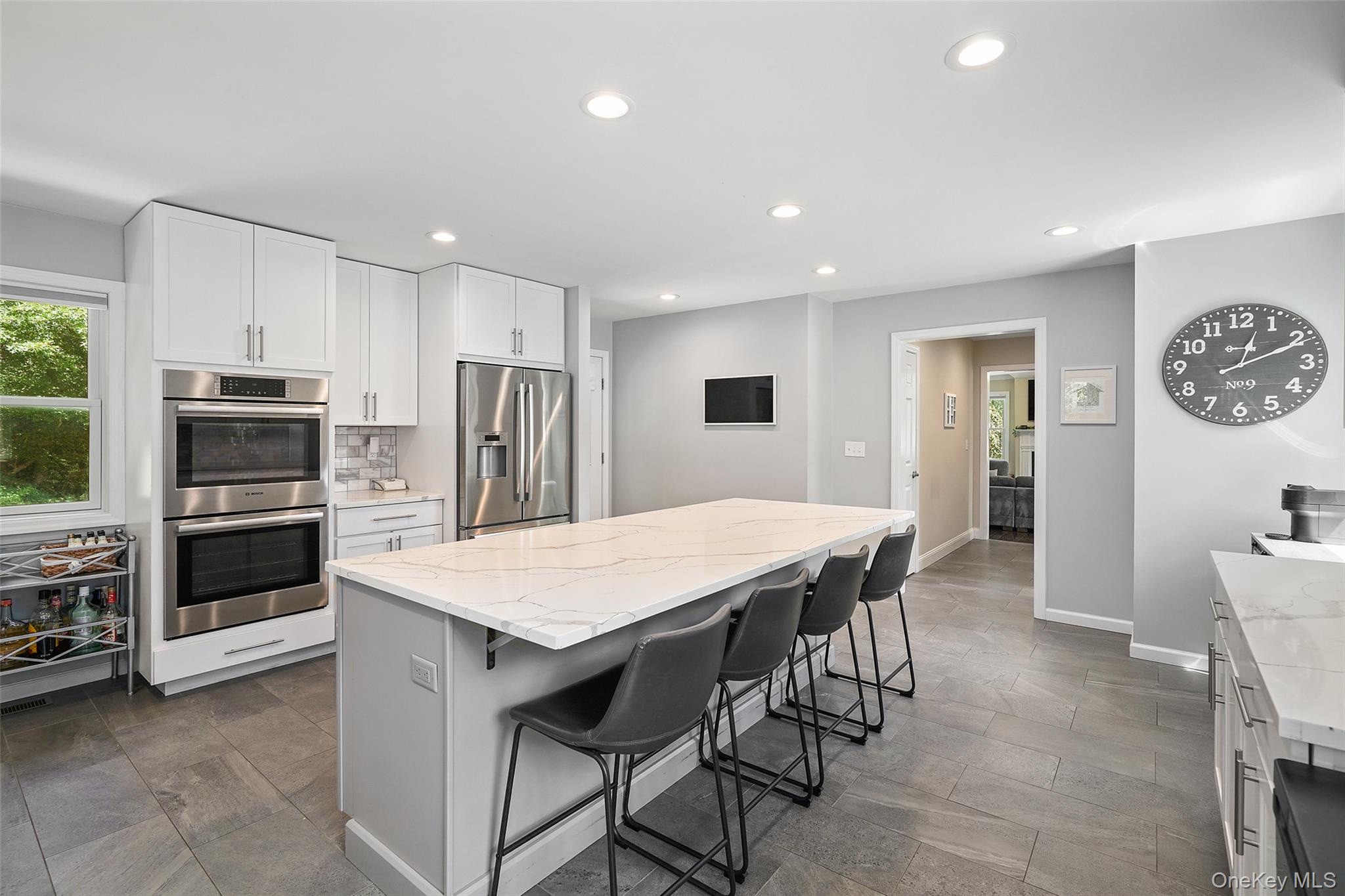 White Plains, New York, 10603, United States, 3 Bedrooms Bedrooms, ,3 BathroomsBathrooms,Residential,For Sale,1933056