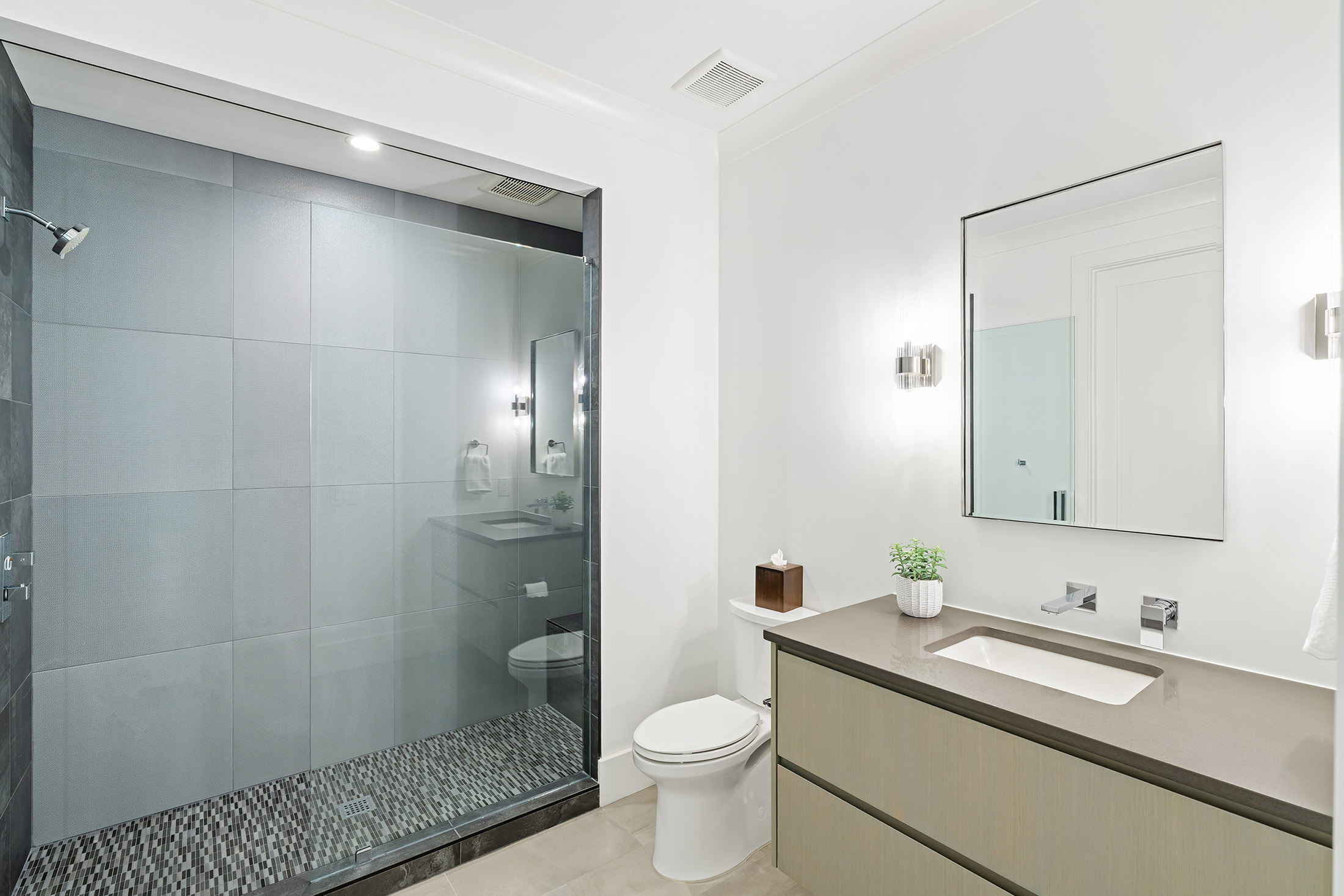  Beautifully Designed, Custom Residence on Nearly Six Acres in Chastain Park - 物件實景