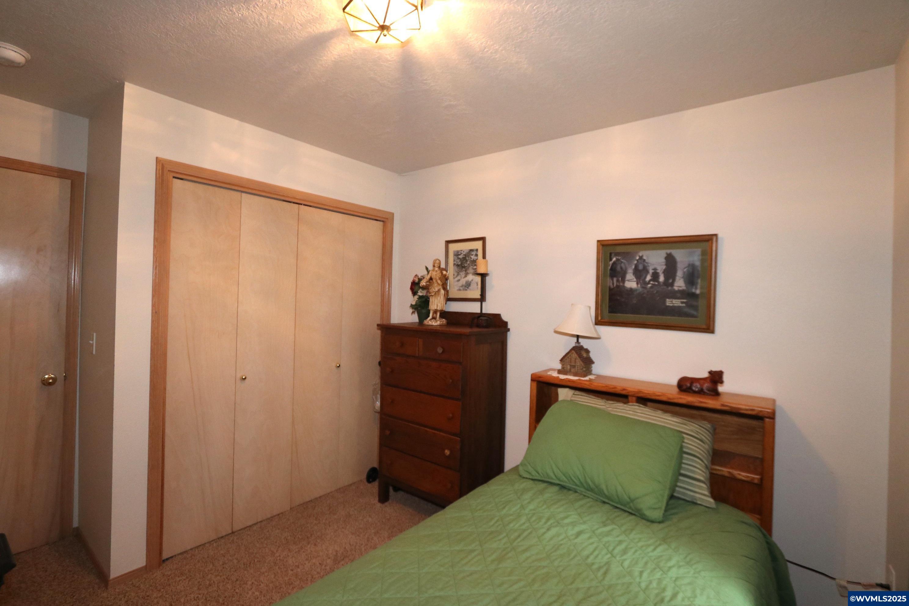 Falls City, Oregon, 97344, United States, 3 Bedrooms Bedrooms, ,2 BathroomsBathrooms,Residential,For Sale,1875170