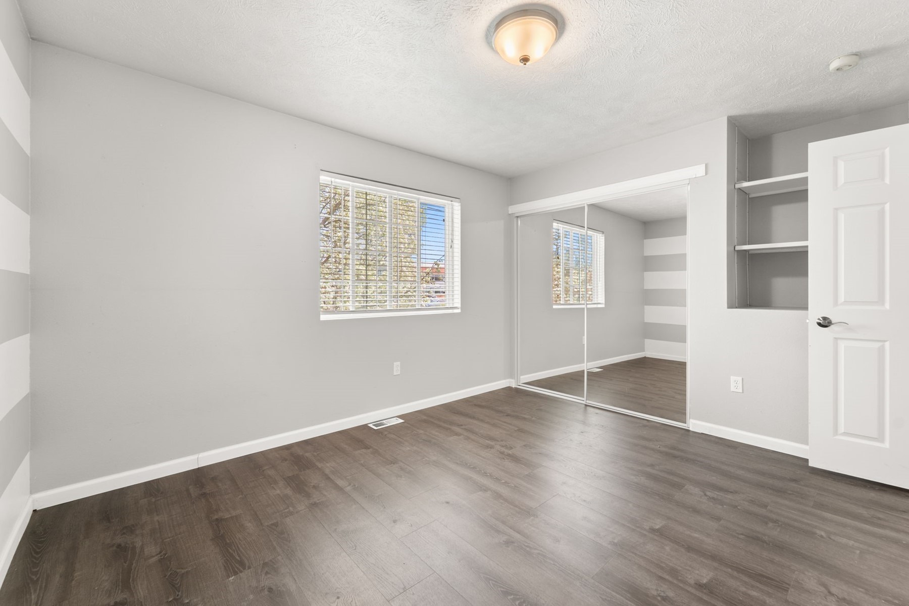  12823 N Pittsburg Ave - 物件實景