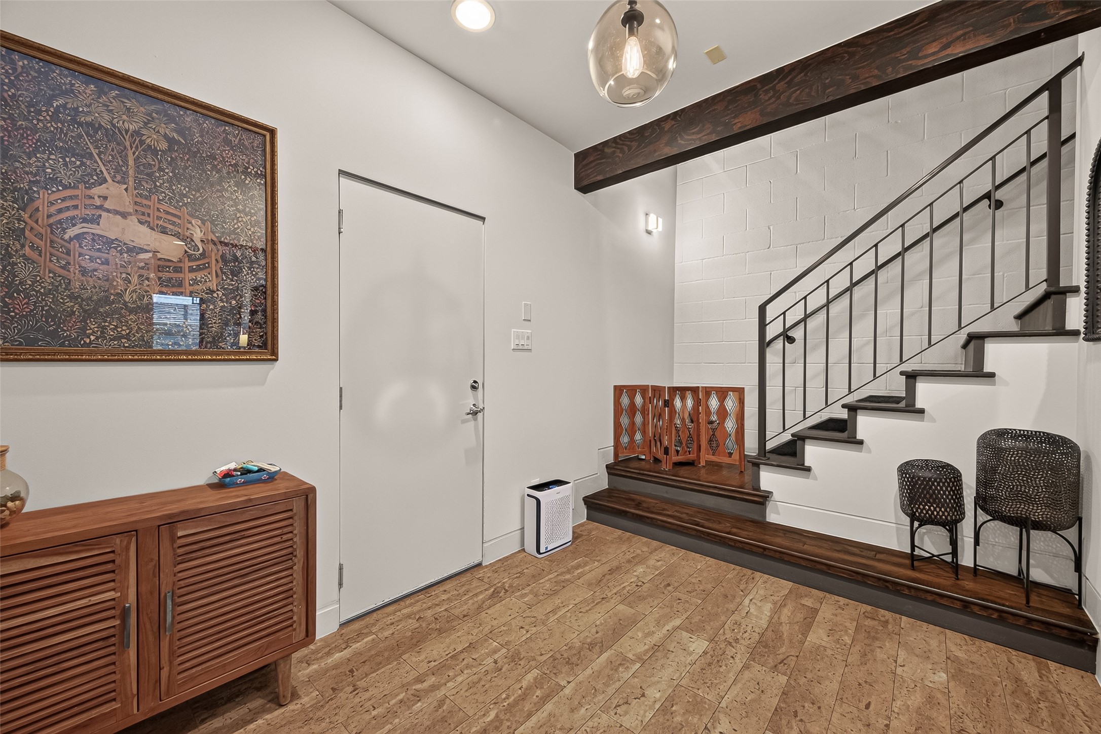  1613 Vermont Street B - 物件實景