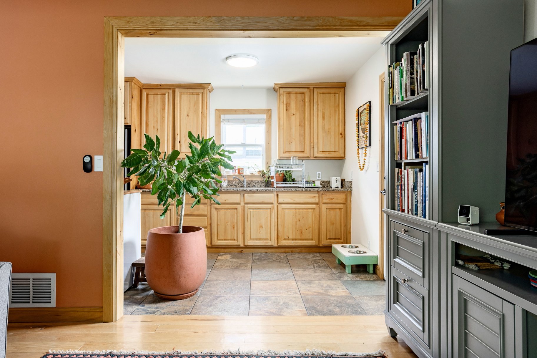  Multifamily Homestead in the Heart of Holladay - 物件實景