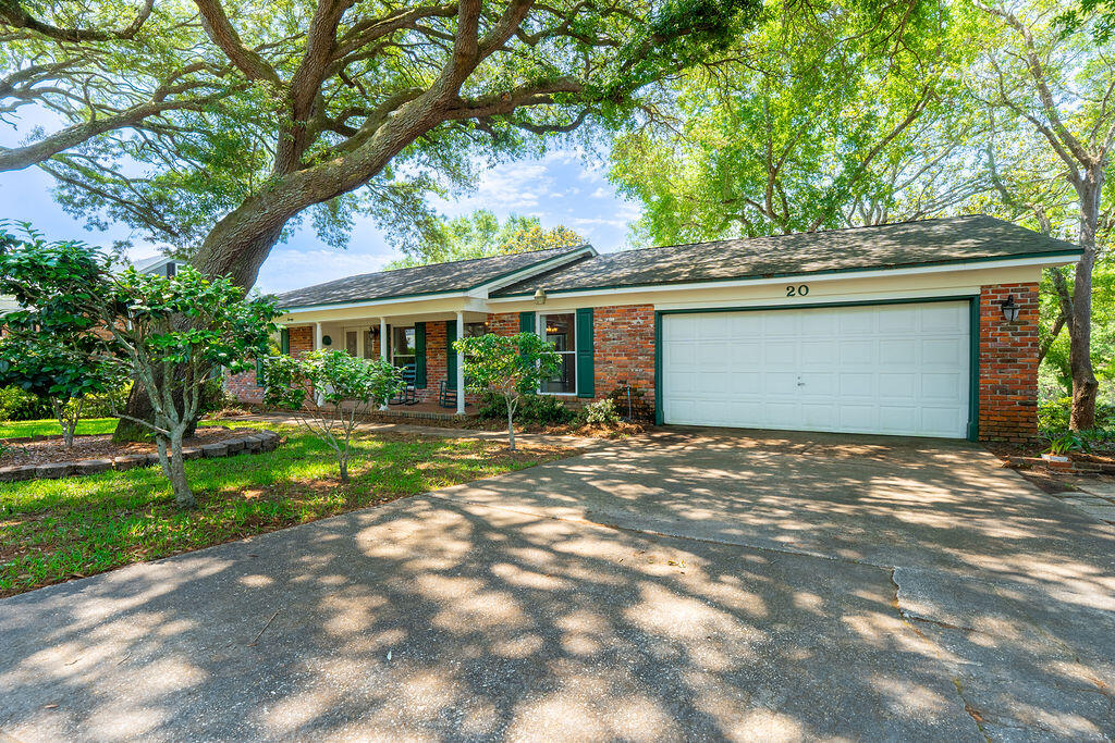 Fort Walton Beach, Florida, 32547, United States, 4 Bedrooms Bedrooms, ,3 BathroomsBathrooms,Residential,For Sale,1807234