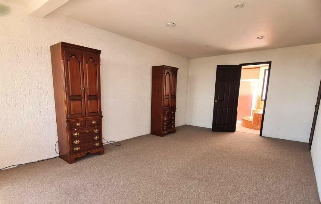 Bosque de Bolonia, Naucalpan de Juárez, Estado de México, 53296, Mexico, 5 Bedrooms Bedrooms, ,5 BathroomsBathrooms,Residential,For Sale,Bosque de Bolonia,1441617