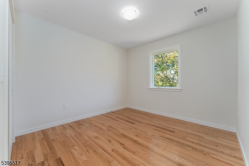 Washington Boro, New Jersey, 07882, United States, 4 Bedrooms Bedrooms, ,3 BathroomsBathrooms,Residential,For Sale,1988222