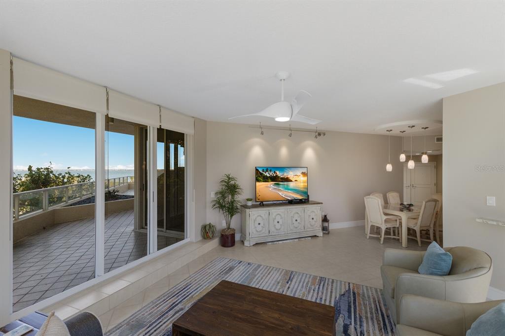 Longboat Key, Florida, 34228, United States, 2 Bedrooms Bedrooms, ,2 BathroomsBathrooms,Residential,For Sale,1991769