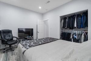 Los Angeles, California, 90037, United States, 3 Bedrooms Bedrooms, ,1 BathroomBathrooms,Residential,For Sale,1793774