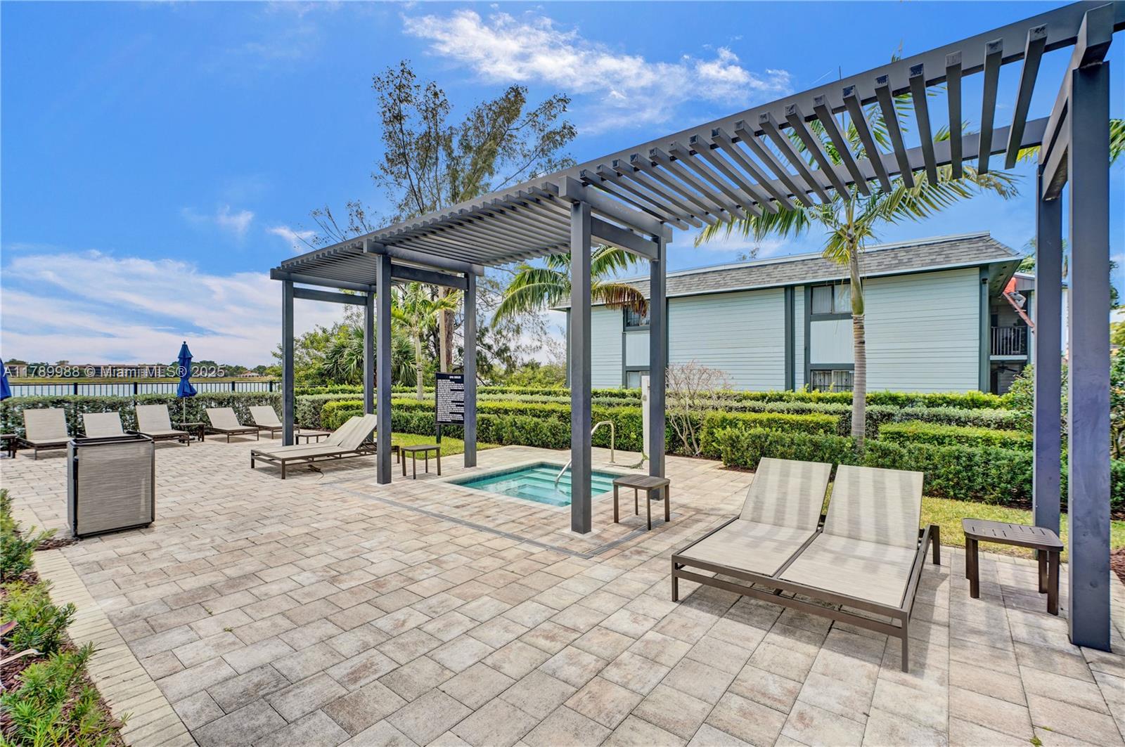 Miami, Florida, 33179, United States, 3 Bedrooms Bedrooms, ,3 BathroomsBathrooms,Residential,For Sale,1784236