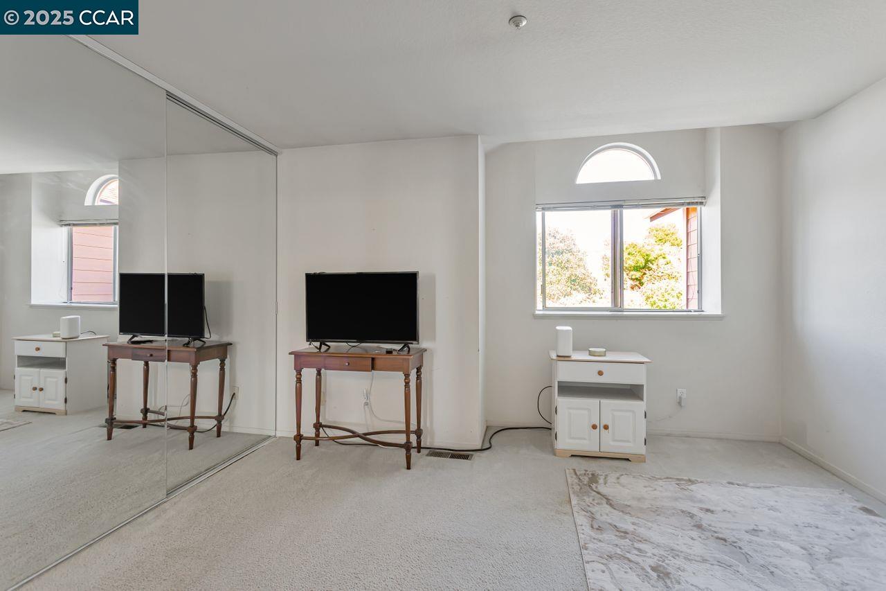 Vallejo, California, 94591, United States, 2 Bedrooms Bedrooms, ,2 BathroomsBathrooms,Residential,For Sale,1805503