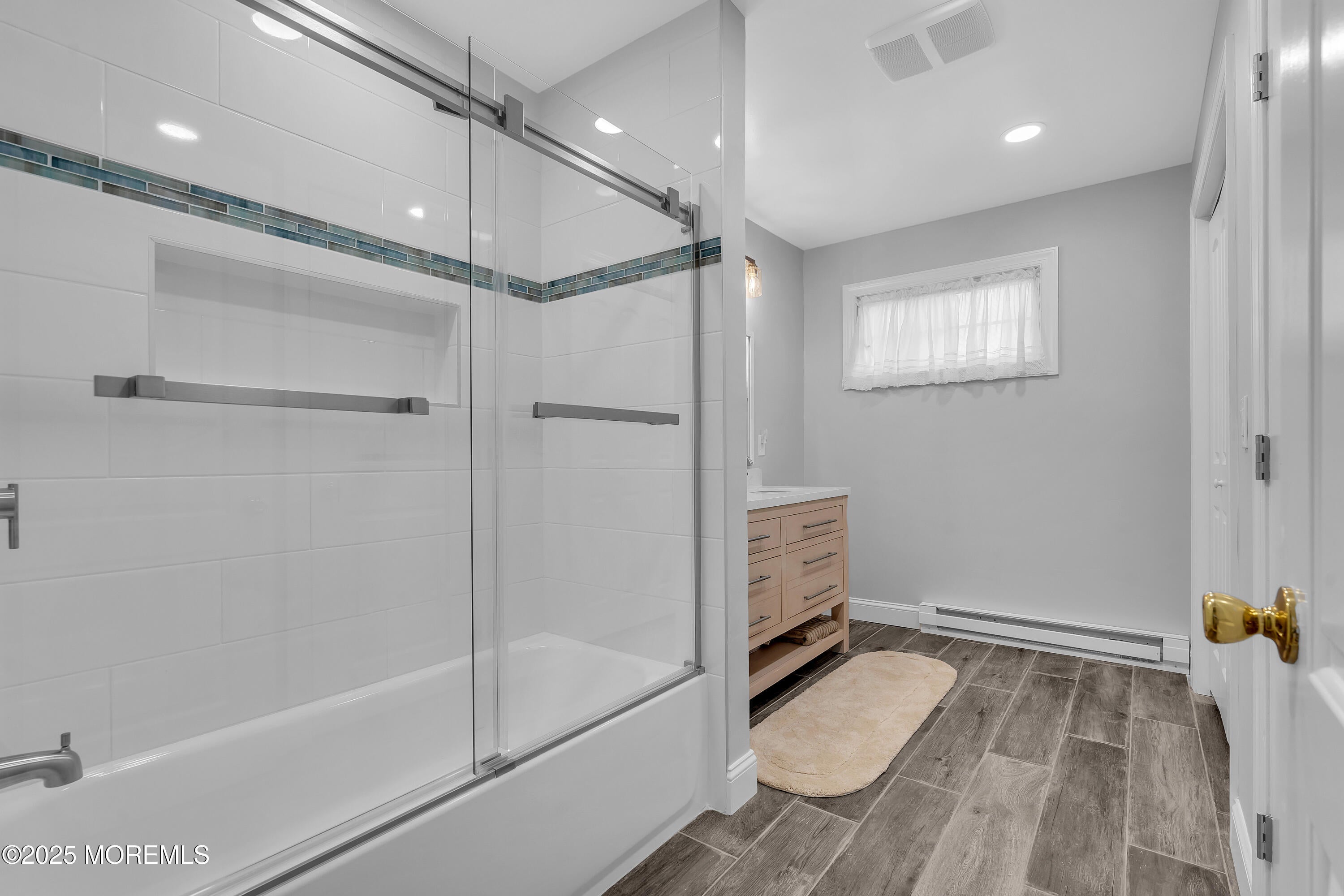 West Long Branch, New Jersey, 07764, United States, 3 Bedrooms Bedrooms, ,3 BathroomsBathrooms,Residential,For Sale,1974397