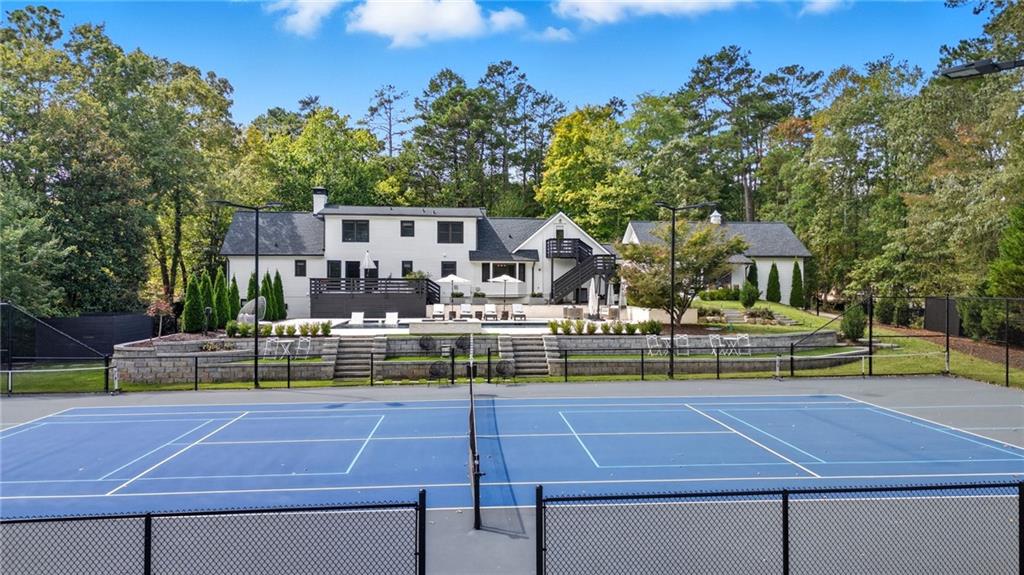 Alpharetta, Georgia, 30005, United States, 4 Bedrooms Bedrooms, ,6 BathroomsBathrooms,Residential,For Sale,1983404