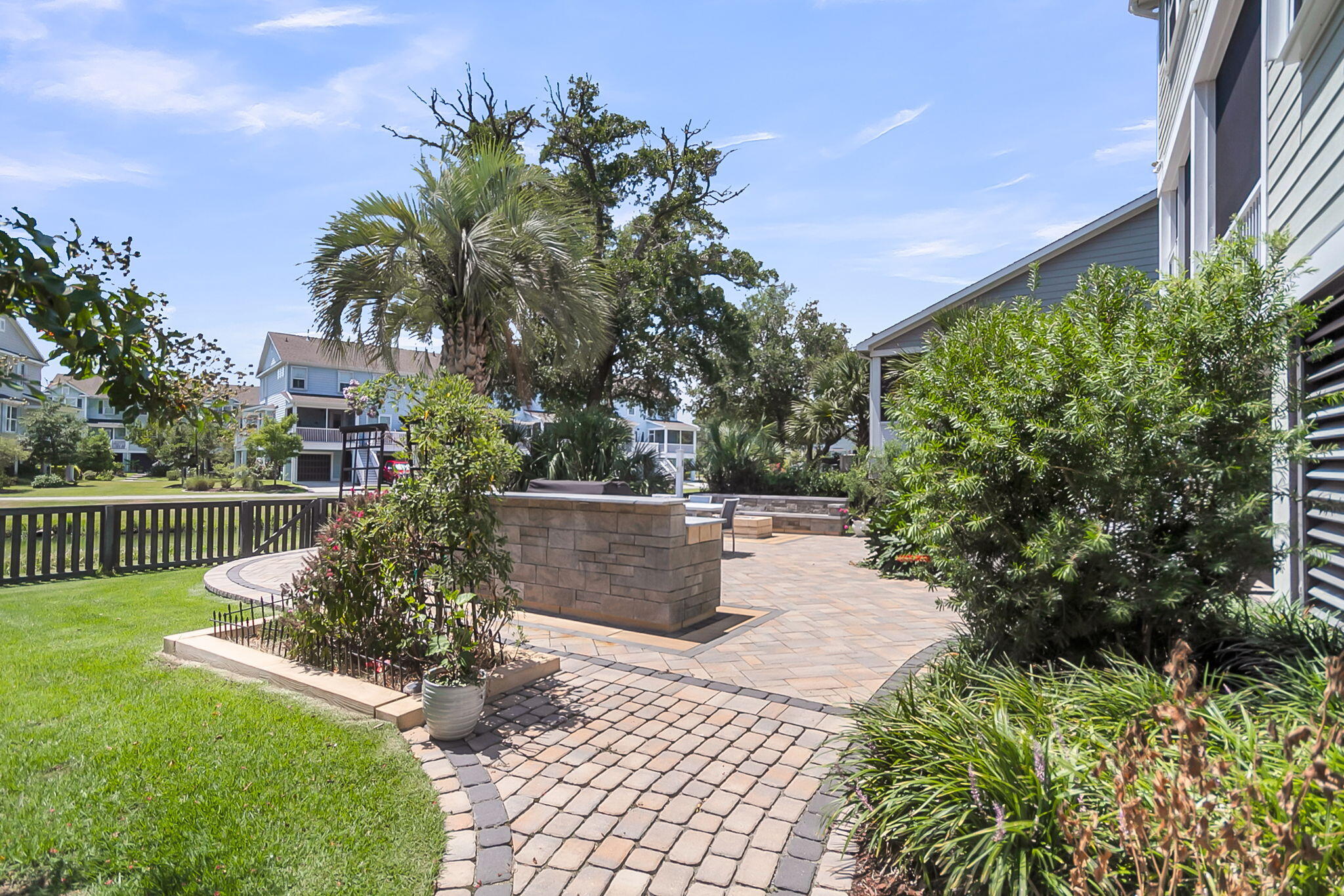 Mount Pleasant, South Carolina, 29466, United States, 4 Bedrooms Bedrooms, ,3 BathroomsBathrooms,Residential,For Sale,1900644