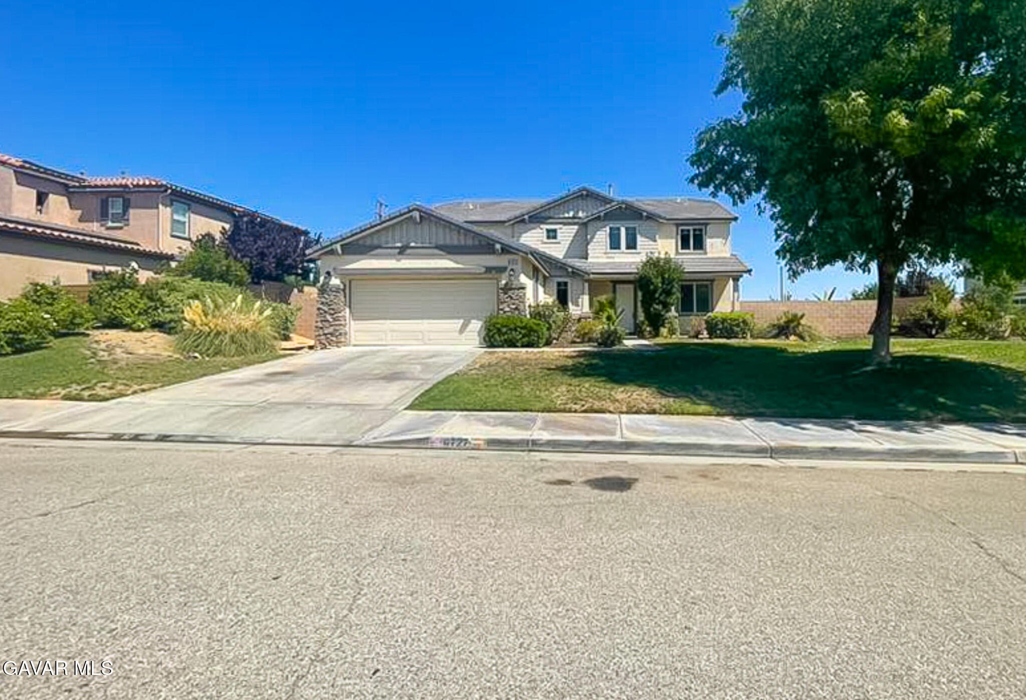 Palmdale, California, 93551, United States, 5 Bedrooms Bedrooms, ,3 BathroomsBathrooms,Residential,For Sale,1976435