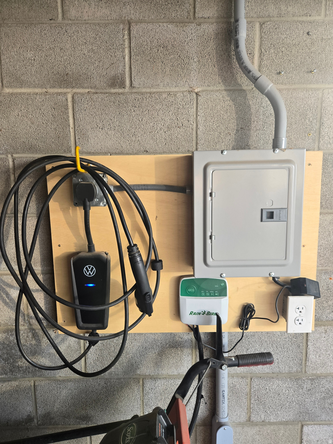 Cottonwood Heights, Utah, 84121, United States, 6 Bedrooms Bedrooms, ,1 BathroomBathrooms,Residential,For Sale,1995877