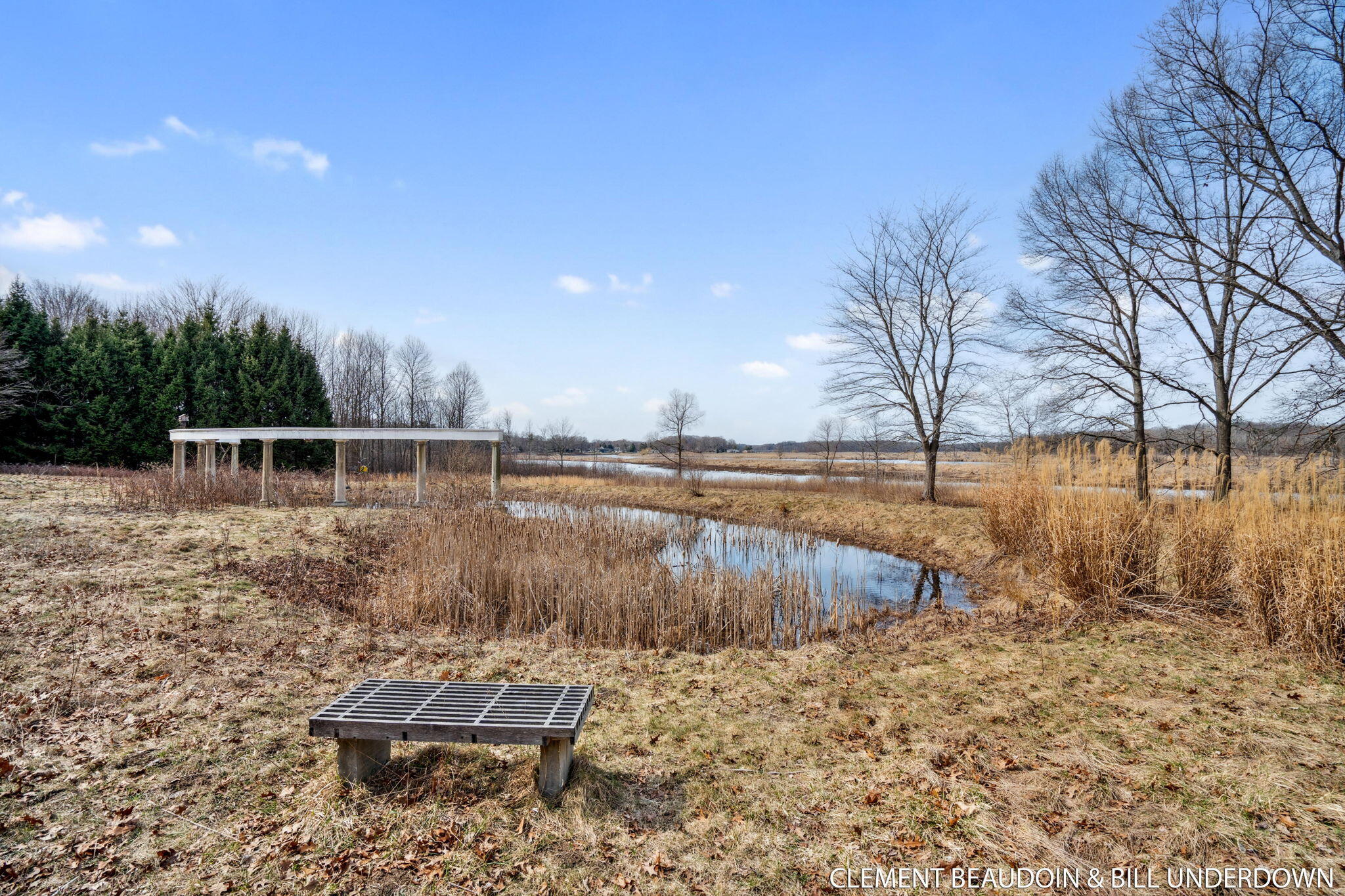 Fennville, Michigan, 49408, United States, 5 Bedrooms Bedrooms, ,7 BathroomsBathrooms,Residential,For Sale,1973707