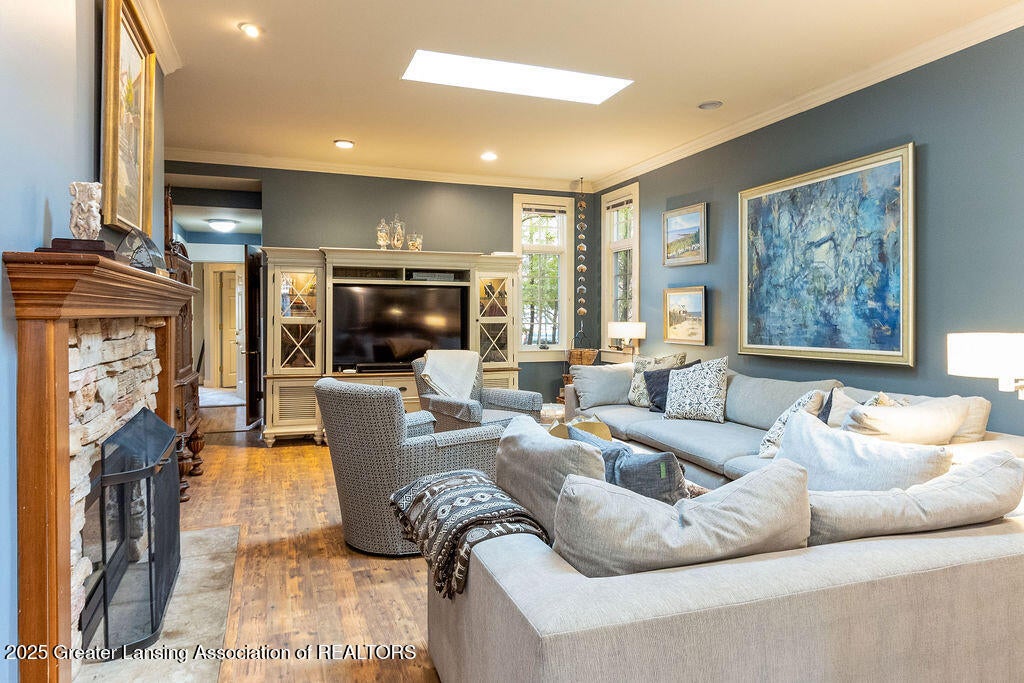 East Lansing, Michigan, 48823, United States, 6 Bedrooms Bedrooms, ,6 BathroomsBathrooms,Residential,For Sale,1818368