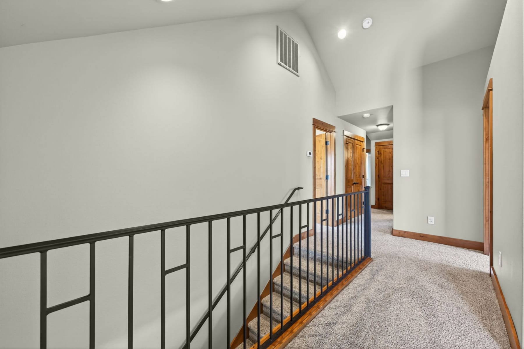  2635 N Awbrey Point Circle Bend, OR 97703 - 物件實景