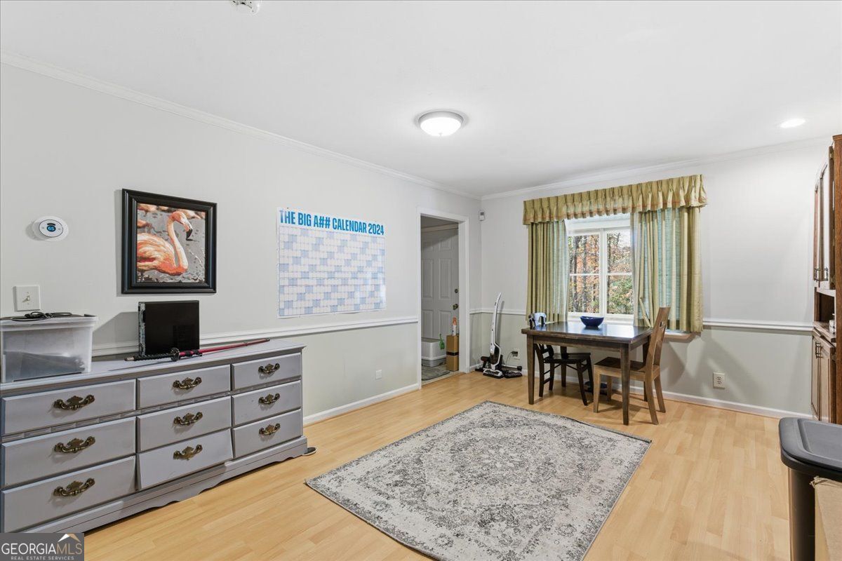 Douglasville, Georgia, 30135, United States, 5 Bedrooms Bedrooms, ,3 BathroomsBathrooms,Residential,For Sale,1988782