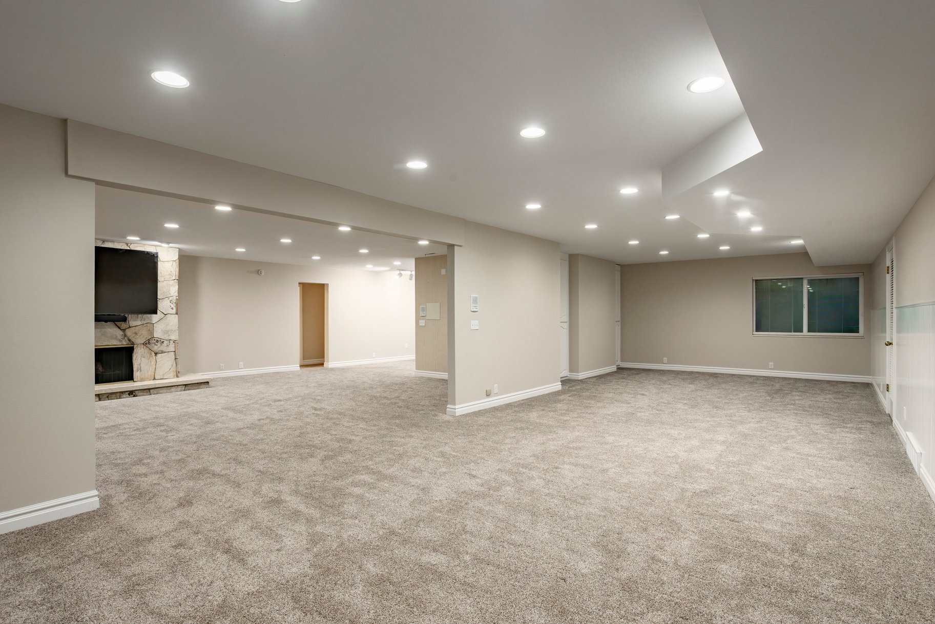  A Large Home in a Sought-After Private Community in East Millcreek - 物件實景