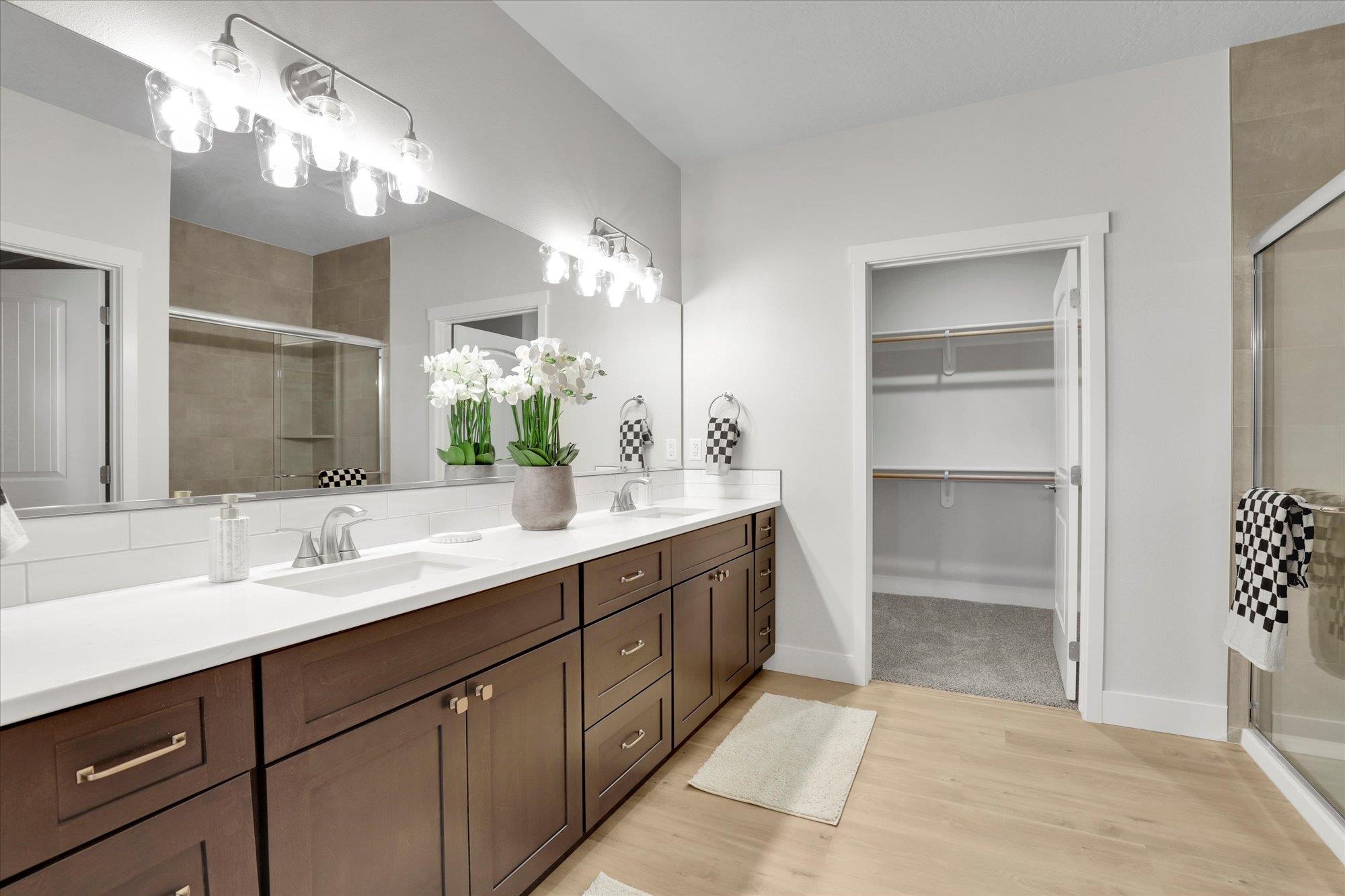 Deer Park, Washington, 99006, United States, 3 Bedrooms Bedrooms, ,2 BathroomsBathrooms,Residential,For Sale,1684297