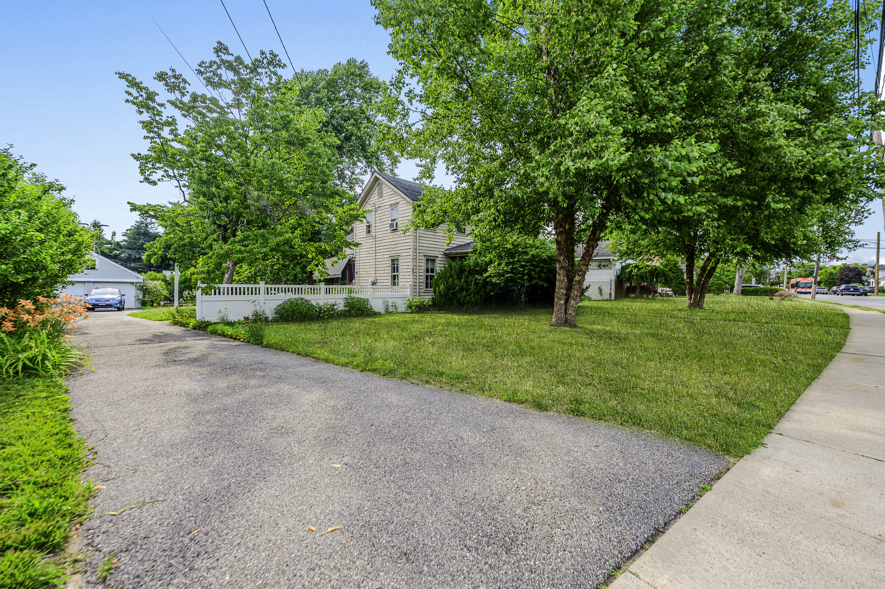  49 Hempstead Avenue, Malverne, NY, 11565 - 物件實景