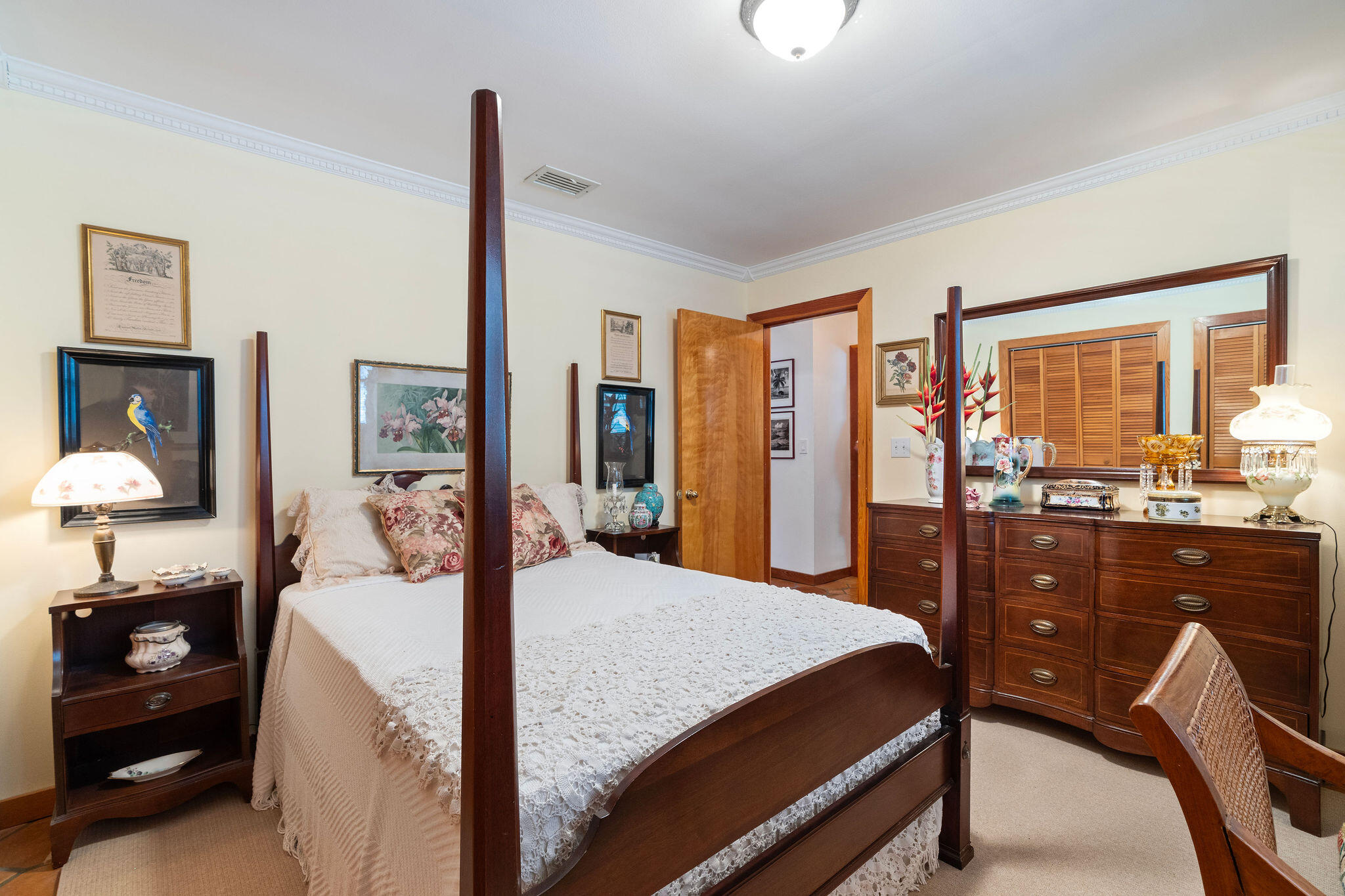 Islamorada, Florida, 33036, United States, 5 Bedrooms Bedrooms, ,3 BathroomsBathrooms,Residential,For Sale,1998109