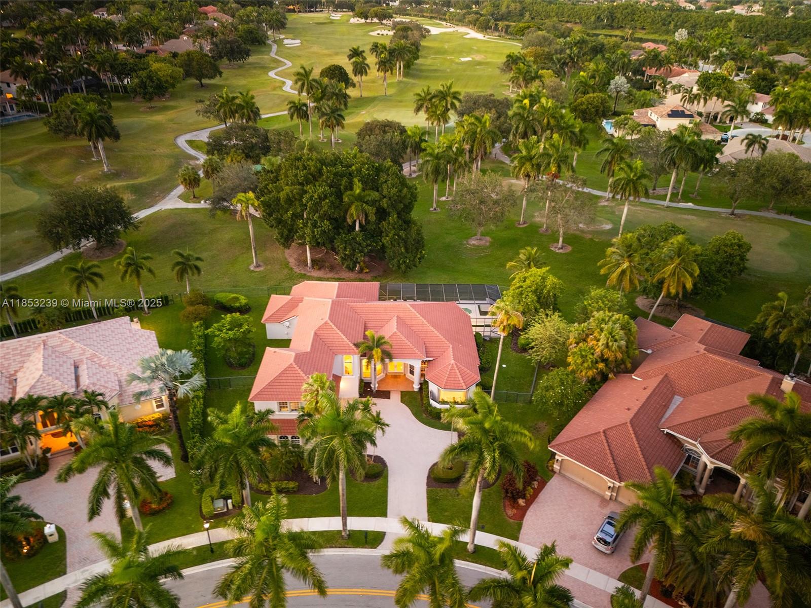 Weston, Florida, 33327, United States, 5 Bedrooms Bedrooms, ,6 BathroomsBathrooms,Residential,For Sale,1919791