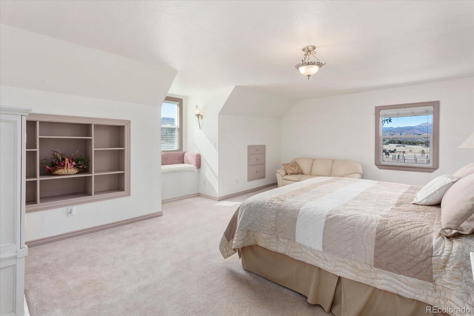 Howard, Colorado, 81233, United States, 4 Bedrooms Bedrooms, ,1 BathroomBathrooms,Residential,For Sale,1979398