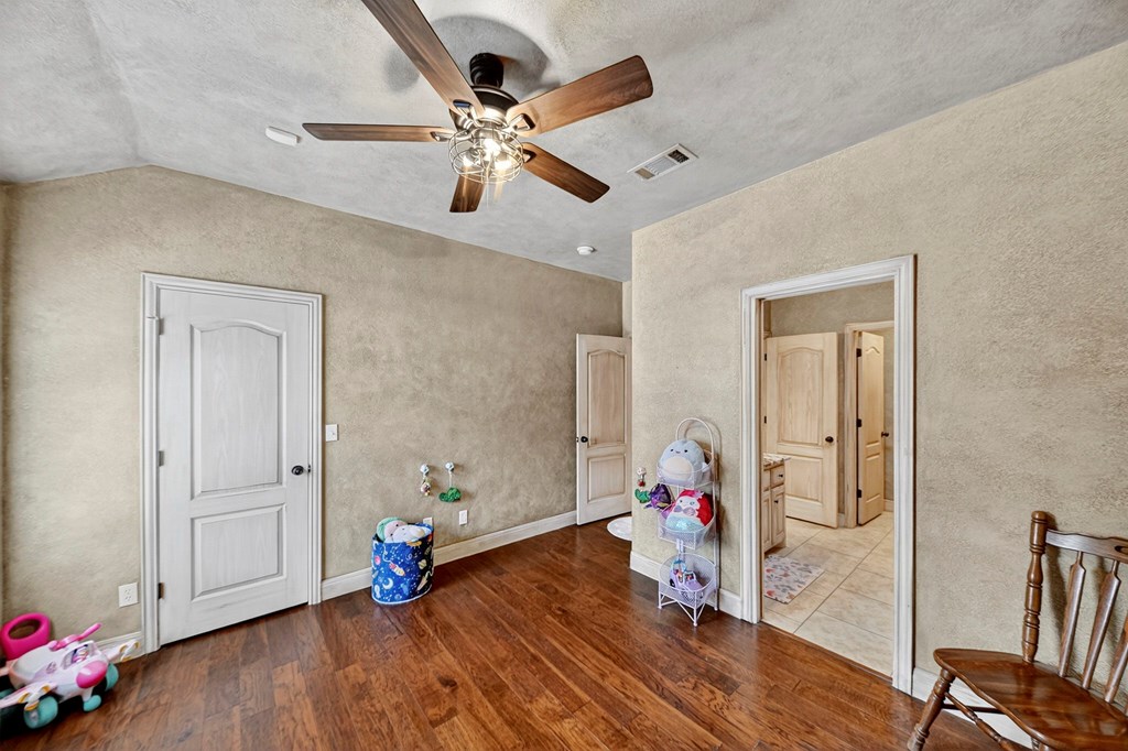 Midland, Texas, 79707, United States, 4 Bedrooms Bedrooms, ,3 BathroomsBathrooms,Residential,For Sale,1983085